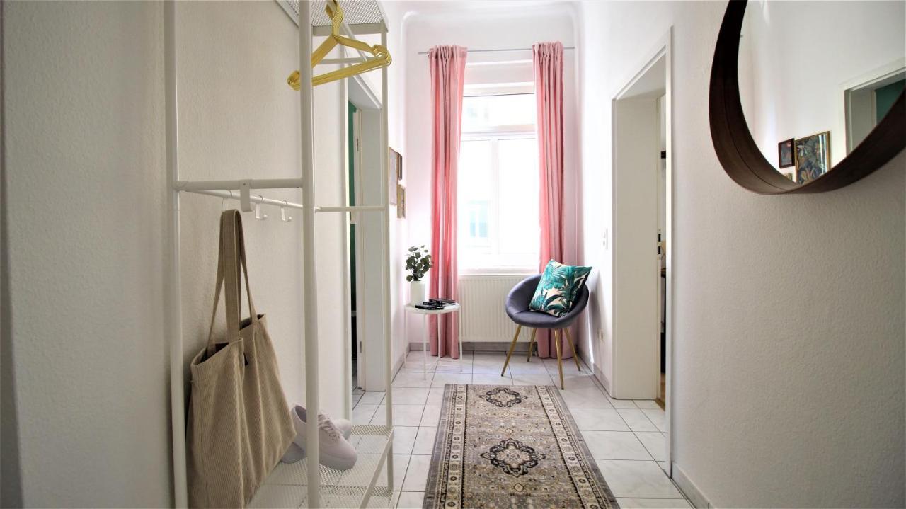 Homie Stay Schiestlstrasse - Moderne Altbauapartments, Nahe Stadtzentrum & Weinberge เวิร์ซบวร์ก ภายนอก รูปภาพ